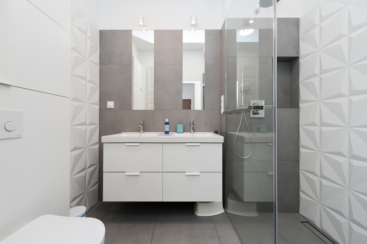 Premium In Novum City Center Near The Train Station By Sun & Snow Krasków Εξωτερικό φωτογραφία
